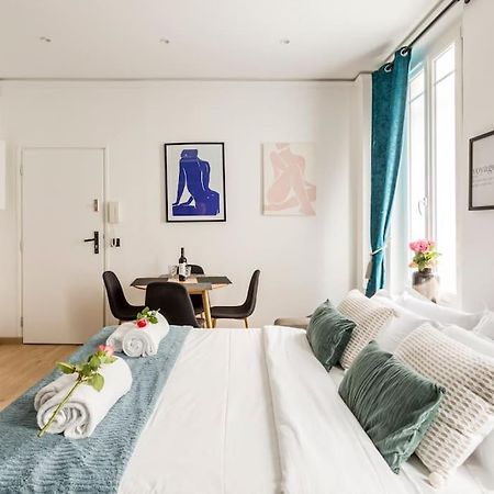 Suite Paris, Tour Eiffel, Champs Elysees Zewnętrze zdjęcie